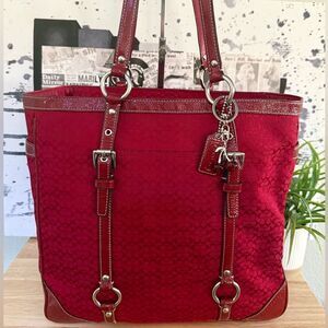 COACH F12345 Vintage Gallery Tote Classic Mini “C” Jacquard w/Patent Trim.